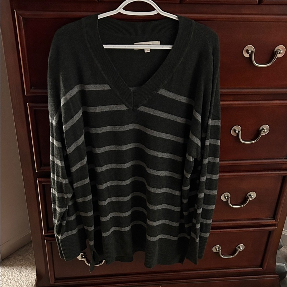 LOFT Gray Striped Tunic Sweater